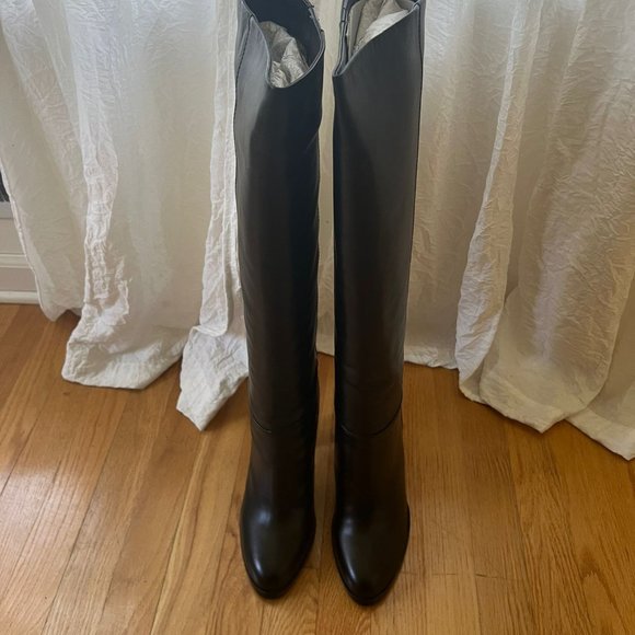 Pour La Victoire Shoes - Pour La Victoire Reese Knee Boots - Size 9.5